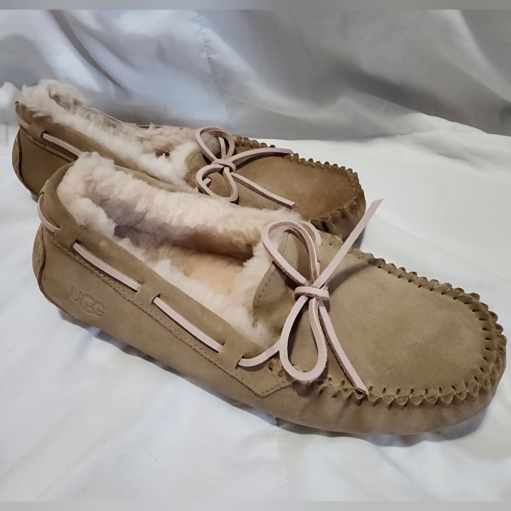 UGG Women's Dakota Tan Moccasin Slippers